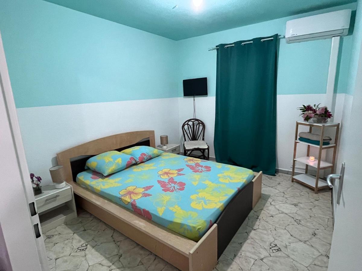 Chambre Chez L'Habitant A 5Mn De L'Aeroport Les Abymes Bagian luar foto